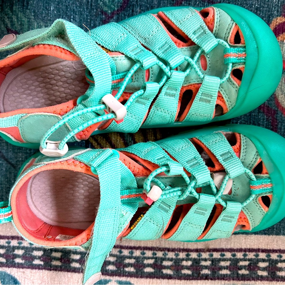 KEEN - Newport H2 sandal -size 3